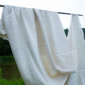 Eri silk shawl offwhite plain