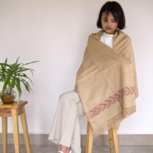 Eri stole light brown with maroon dart design